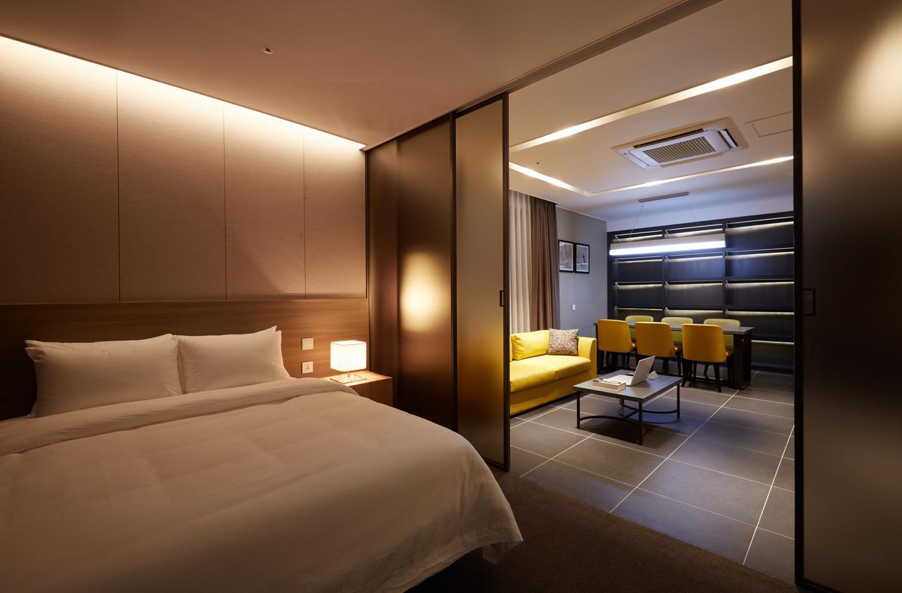 Osong H Hotel Sejong City Cheongju Esterno foto
