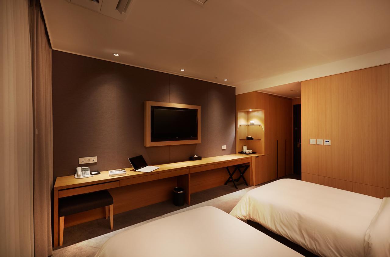 Osong H Hotel Sejong City Cheongju Esterno foto