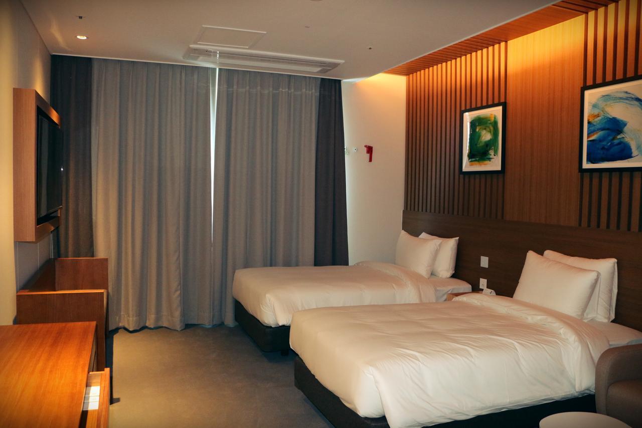 Osong H Hotel Sejong City Cheongju Esterno foto