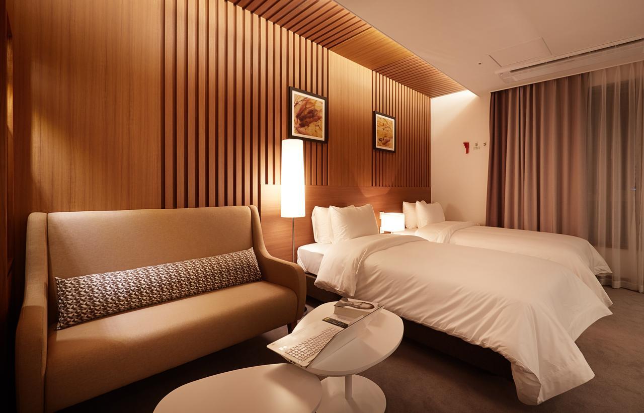 Osong H Hotel Sejong City Cheongju Esterno foto