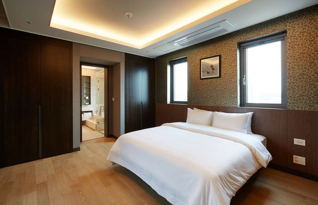 Osong H Hotel Sejong City Cheongju Camera foto