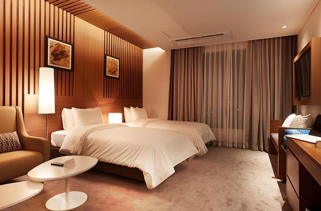 Osong H Hotel Sejong City Cheongju Esterno foto